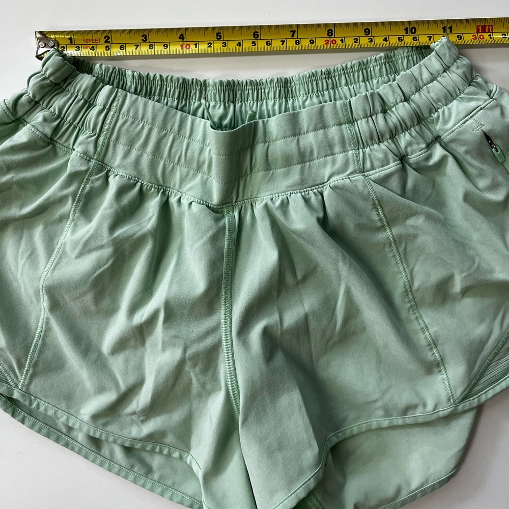 Lululemon Mint Green 2.5” Low Rise Athletic Shorts - Picture 2 of 12